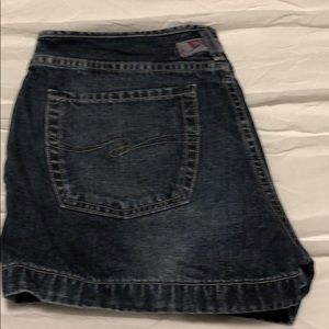 Silver Brand daisy dukes, denim shorts. CUTE!!!